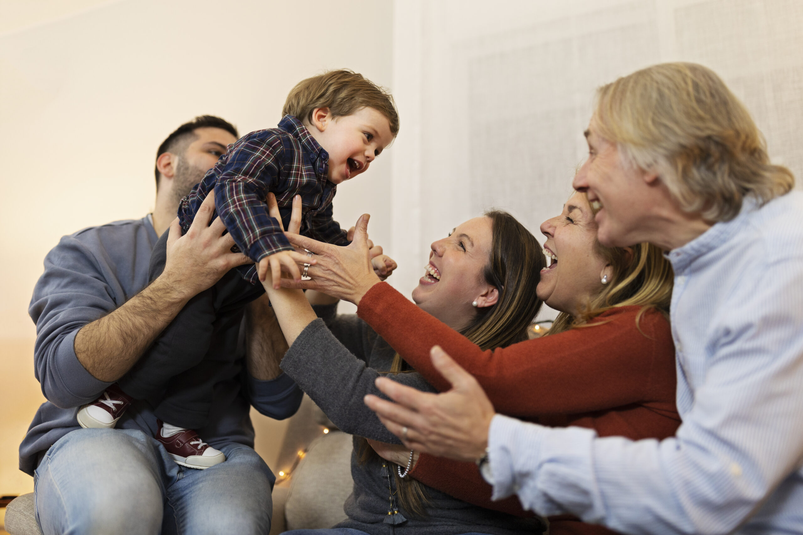 Hora social para familias en español – Niños de 0 a 5 años